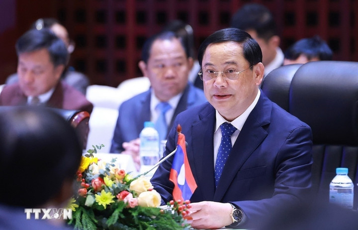 Thủ tướng Lào Sonexay Siphandone phát biểu tại Kỳ họp lần thứ 47 Ủy ban liên Chính phủ Việt Nam - Lào. (Ảnh: Dương Giang/TTXVN)