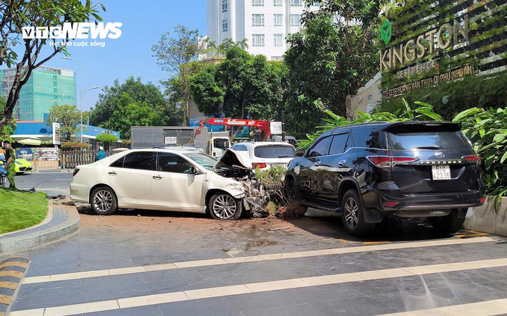 Hiện trường vụ tai nạn giao thông. (Ảnh: Lương Ý)