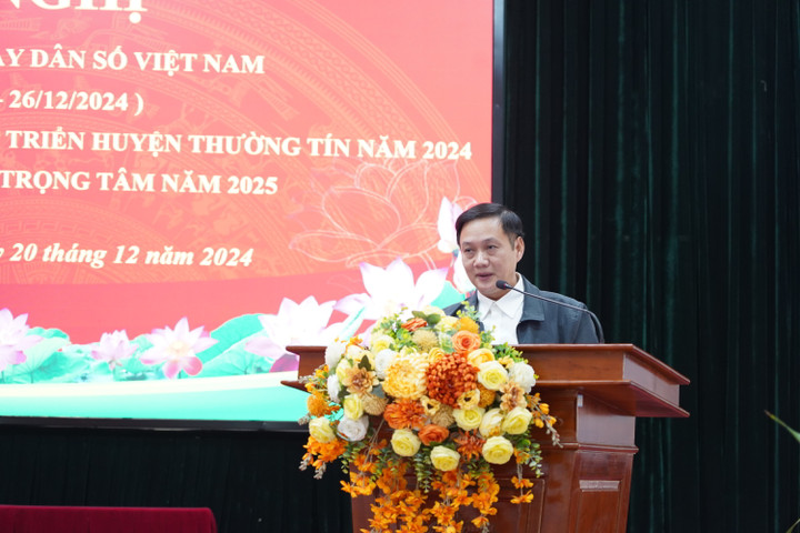 Ông Nguyễn Tiến Trọng – Giám đốc Trung tâm y tế huyện Thường Tín - ôn lại truyền thống 63 năm ngày Dân số Việt Nam.