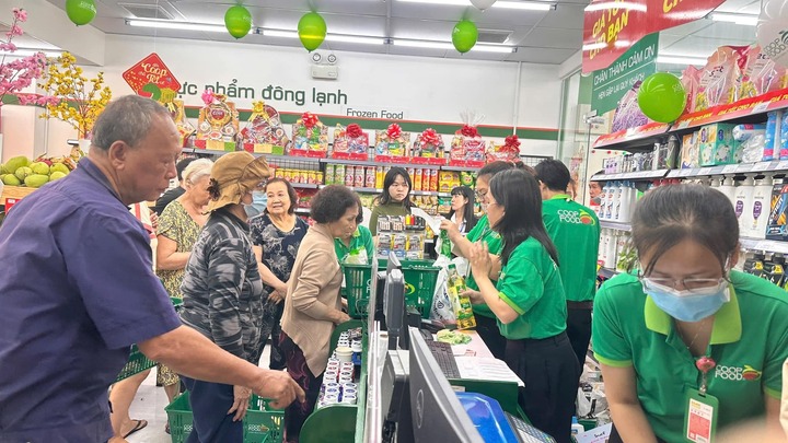 'Đến Co.op chở Tết về' tăng tốc đón Tết Nguyên đán - 9