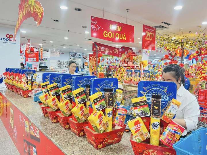 'Đến Co.op chở Tết về' tăng tốc đón Tết Nguyên đán - 8