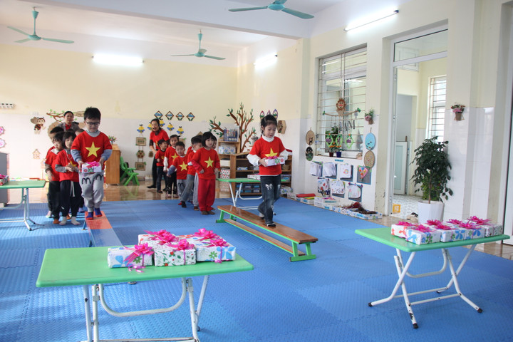 Nhiều trang thiết bị hiện đại phục vụ cho công tác dạy và học của Trường mầm non An Tiến, Mỹ Đức, Hà Nội, giúp các em thỏa sức khám phá, sáng tạo trong môi trường giáo dục.