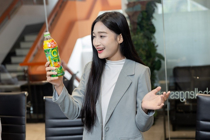 Nhiều người trẻ chọn Trà Xanh Không Độ để giảm stress trước áp lực công việc và chi tiêu những ngày cận Tết.