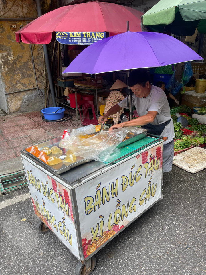 Có thể dễ dàng tìm thấy món ăn này trên bất kỳ con phố nào ở Hải Phòng.