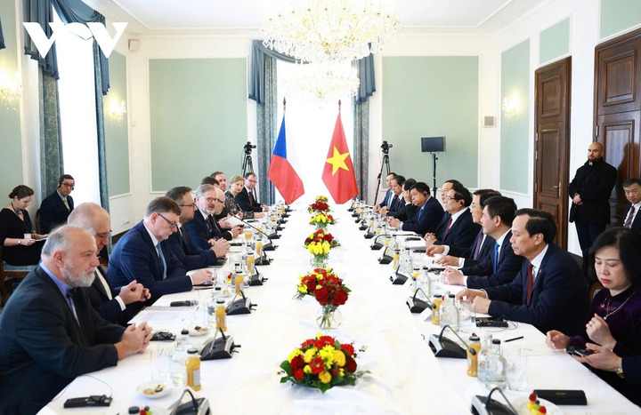 Thủ tướng Chính phủ Phạm Minh Chính và Thủ tướng Petr Fiala đã trao đổi toàn diện về tình hình kinh tế - xã hội mỗi nước.