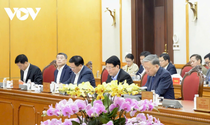 Phiên họp Ban Chỉ đạo Trung ương về tổng kết việc thực hiện Nghị quyết số 18-NQ/TW.