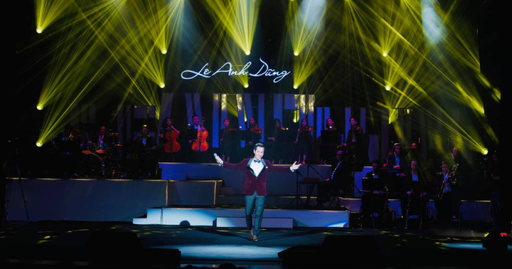 Lê Anh Dũng là một trong những ca sỹ hiếm hoi có thể hát được nhiều dòng nhạc khác nhau.