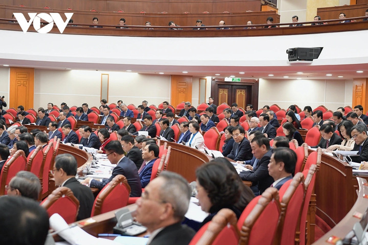 Hội nghị Ban Chấp hành Trung ương Đảng khóa XIII.