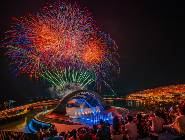 3 màn pháo hoa đêm Giao thừa và hàng loạt trải nghiệm Tết hấp dẫn tại Phú Quốc - 2
