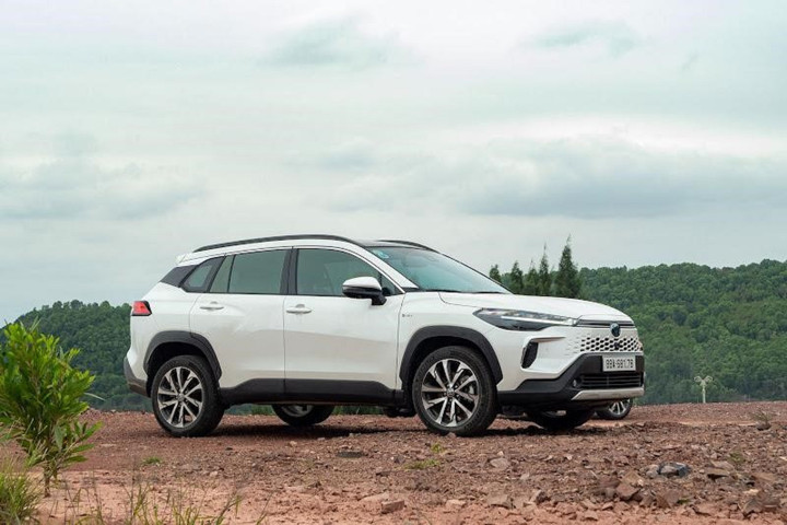 Toyota tiến gần đến cột mốc 1 triệu xe bán ra thị trường.