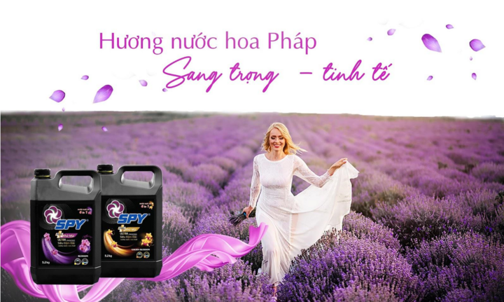 Hương nước hoa Pháp lưu bền lâu trên áo quần.