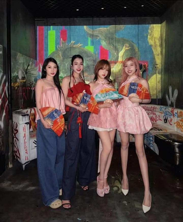 Huyền Baby hội ngộ Diệp Lâm Anh và Trang Pháp. Sau khi tham gia "Chị đẹp đạp gió rẽ sóng", họ trở thành những người bạn thân thiết.