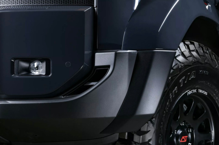 Chi tiết Toyota Land Cruiser Prado độ thân rộng - 12