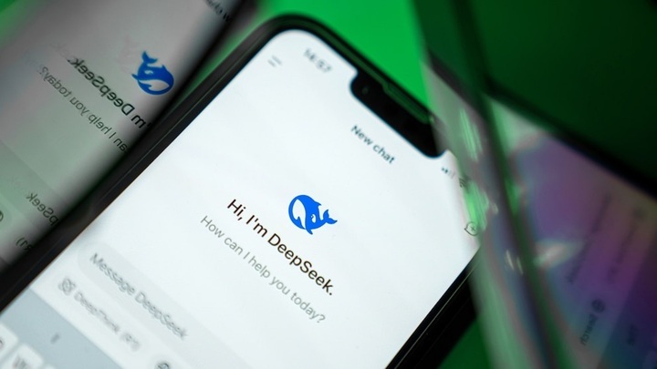 DeepSeek có trên web và App Store của Apple.