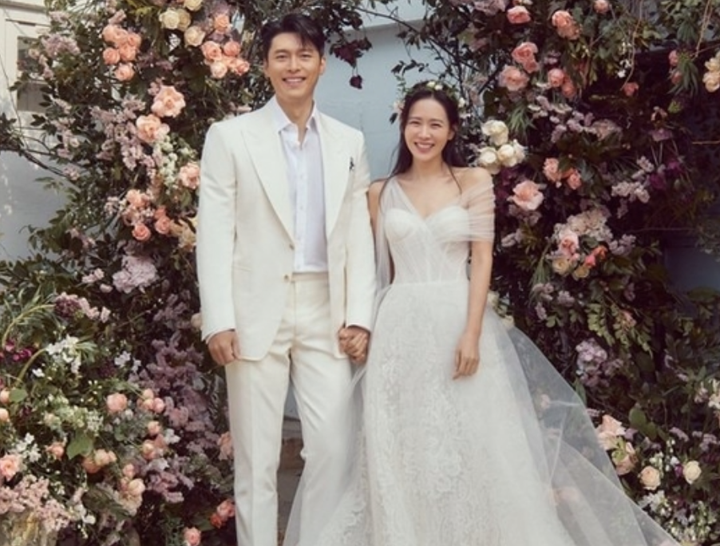 Hyun Bin cho biết Son Ye Jin đóng vai trò quan trọng trong việc thay đổi suy nghĩ của anh về chuyện lập gia đình.