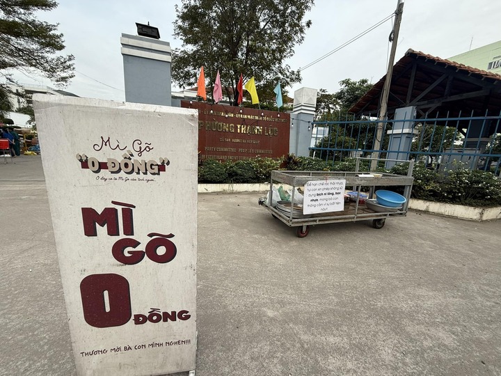 Xe mì gõ 0 đồng của nhóm.