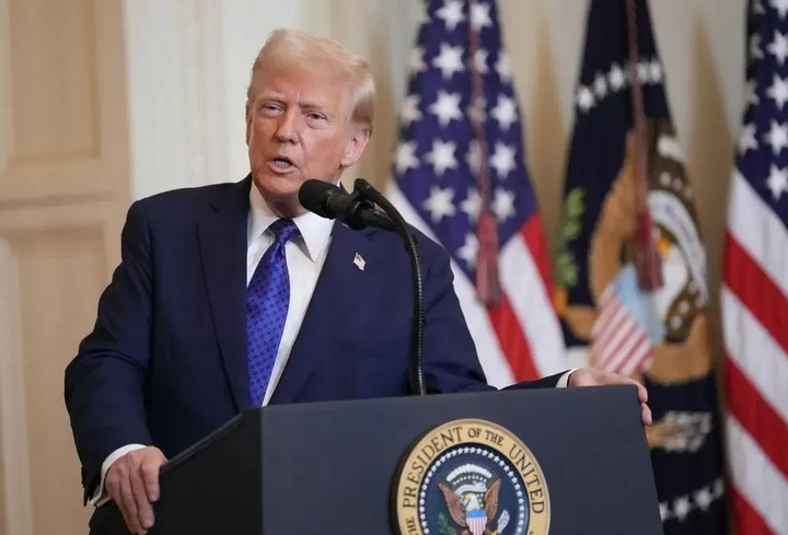 Chính sách thuế quan mới đây của Tổng thống Donald Trump đã khiến hàng loạt đồng tiền "lao dốc". (Ảnh: New York Times)