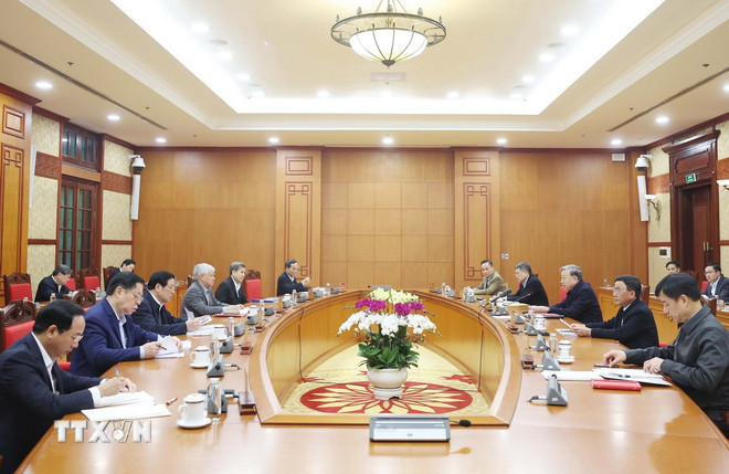 Toàn cảnh hội nghị.