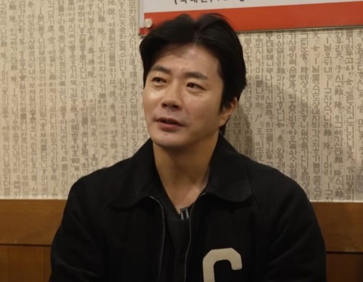 Kwon Sang Woo hốt hoảng khi phổi "chuyển màu trắng" vì thói quen ăn uống.