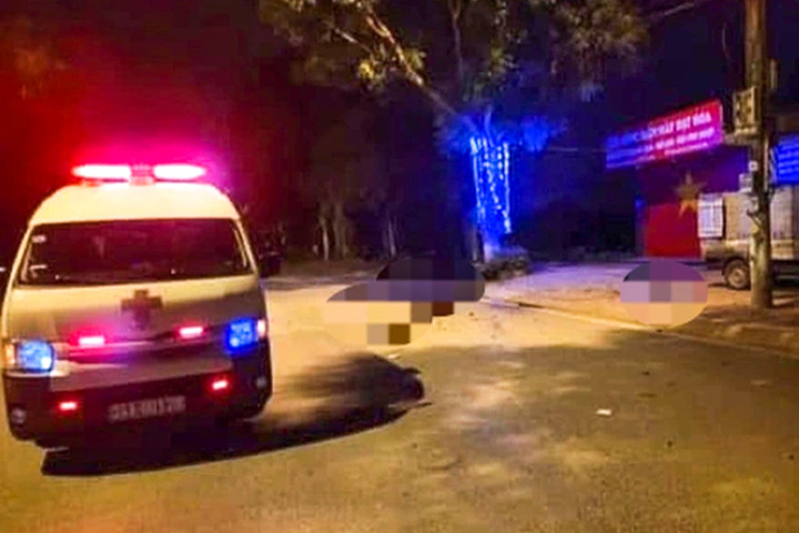 Hiện trường vụ tai nạn khiến 3 thanh niên thiệt mạng. (Ảnh: Lê Thắng)