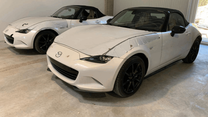 Mazda MX-5 2020 là mẫu xe thể thao mui trần hai cửa nổi tiếng của Mazda. (Ảnh: AutoPro)