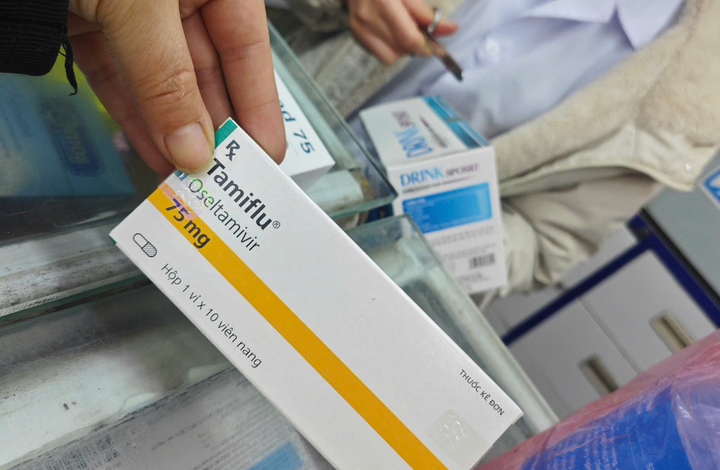 Người dân cần hiểu đúng về thuốc Tamiflu để tránh tâm lý đổ xô mất tiền oan mua thuốc này vì lời đồn thổi là "thần dược" trong điều trị cúm.