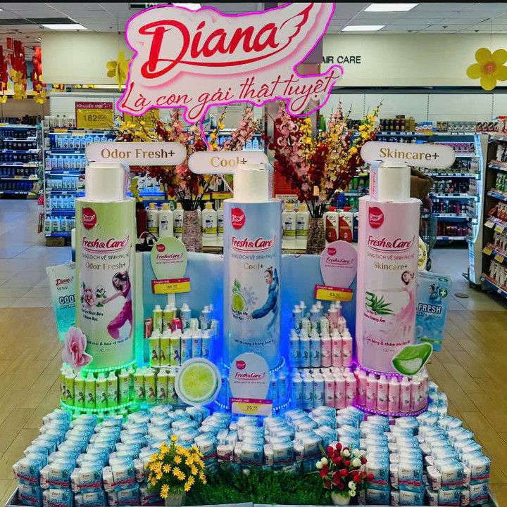 Dung dịch vệ sinh phụ nữ Fresh & Care mới ra mắt của Diana Unicharm.