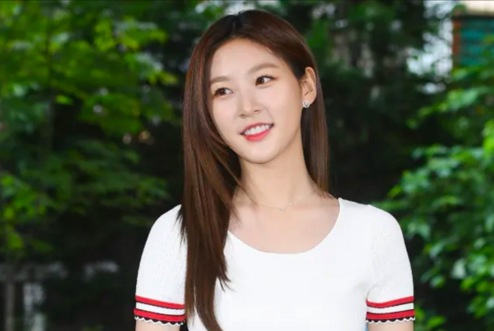 Kim Sae Ron qua đời ở tuổi 25.