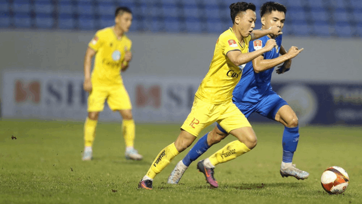 Quảng Nam chạm trán Thanh Hóa tại V-League