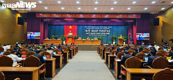 Quang cảnh kỳ họp thứ 21 (kỳ họp chuyên đề) HĐND tỉnh Bình Định.