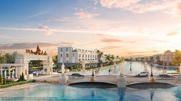 Kiến trúc dát vàng phong cách châu Âu tạo điểm nhấn khác biệt cho phân khu Hoàng Gia