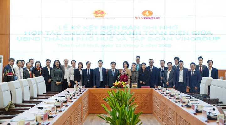 Không gian buổi lễ ký kết.