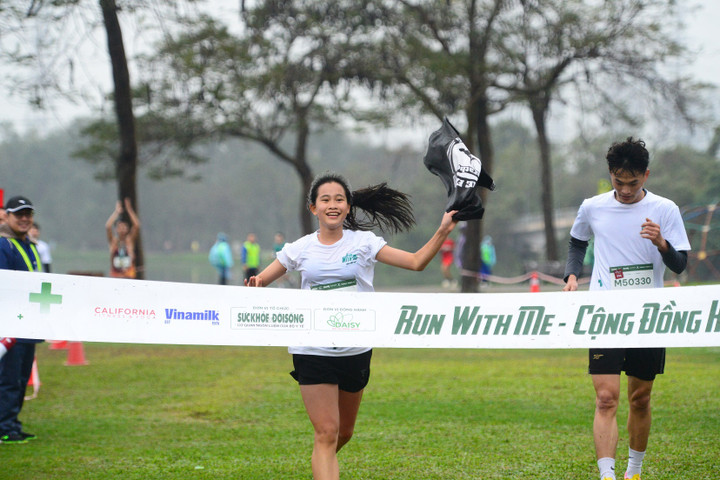 Lan tỏa tinh thần rèn luyện sức khỏe cùng 'Run With Me - Cộng Đồng Khỏe' - 2