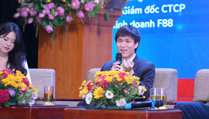 Ông Phùng Anh Tuấn, Chủ tịch kiêm Tổng Giám đốc F88, chia sẻ câu chuyện về tư duy thách thức các giá trị truyền thống để đổi mới trong thị trường tài chính cá nhân.