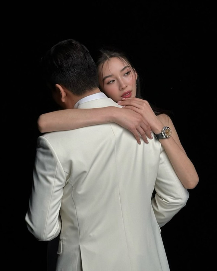 Những cử chỉ âu yếm, ngọt ngào của Irene và chồng sắp cưới "đốn tim" người hâm mộ.