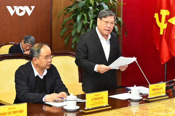 Đoàn kiểm tra công bố Quyết định kiểm tra của Bộ Chính trị đối với Ban Thường vụ Tỉnh ủy Quảng Ninh.