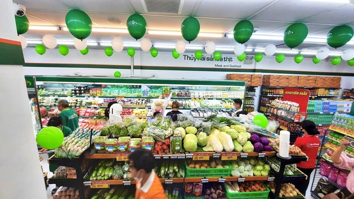 Cửa hàng thực phẩm CO.OP FOOD thuộc SAIGON CO.OP được khách hàng ưa thích.