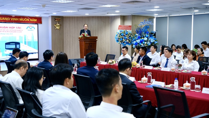 Ông Lê Minh Triết - Giám đốc HURC1 - chia sẻ tại sự kiện.