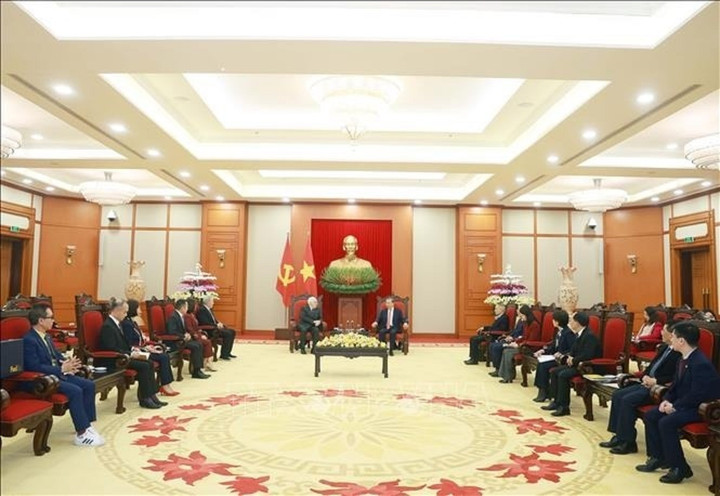 Tổng Bí thư Tô Lâm tiếp nhà sáng lập và chủ tịch điều hành tập đoàn FedEx, Hoa Kỳ (Ảnh: TTXVN).