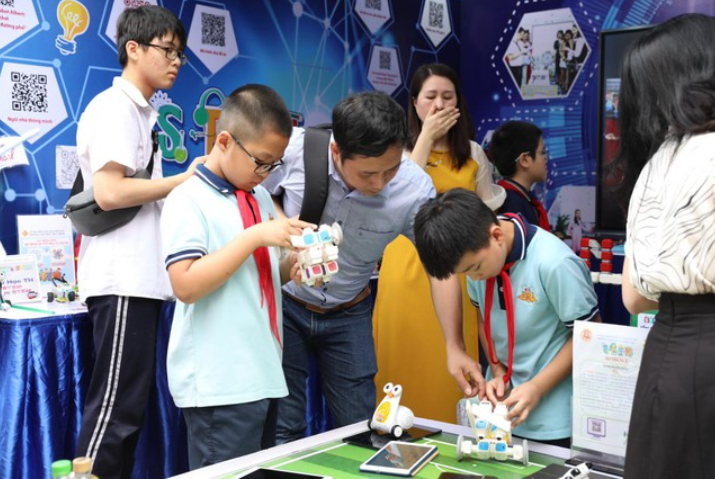 Tăng cường các hoạt động giáo dục kỹ năng sống cho học sinh.