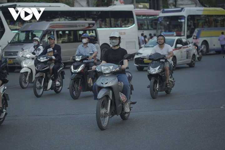 Quận Hoàn Kiếm và Ba Đình, Hà Nội sẽ là khu vực được chọn để thí điểm vùng phát thải thấp (LEZ) vào đầu năm 2025.