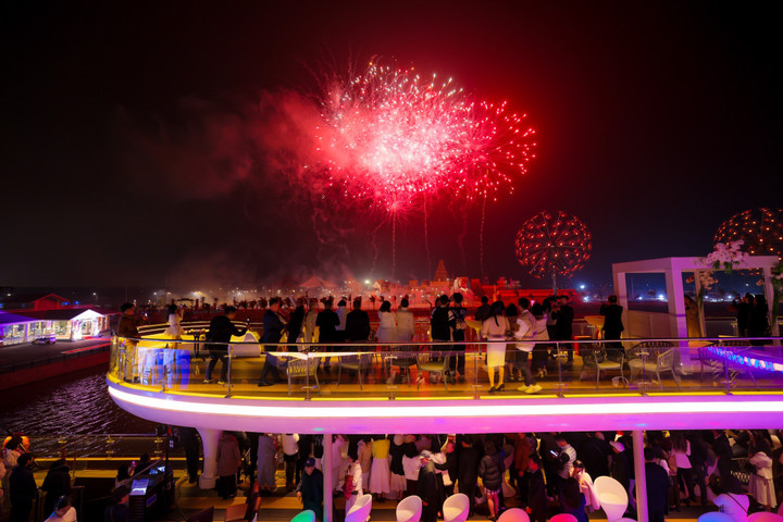 Bến du thuyền Royal Marina mang tới những trải nghiệm sống xa hoa, độc bản cho cư dân “đảo tỷ phú”.