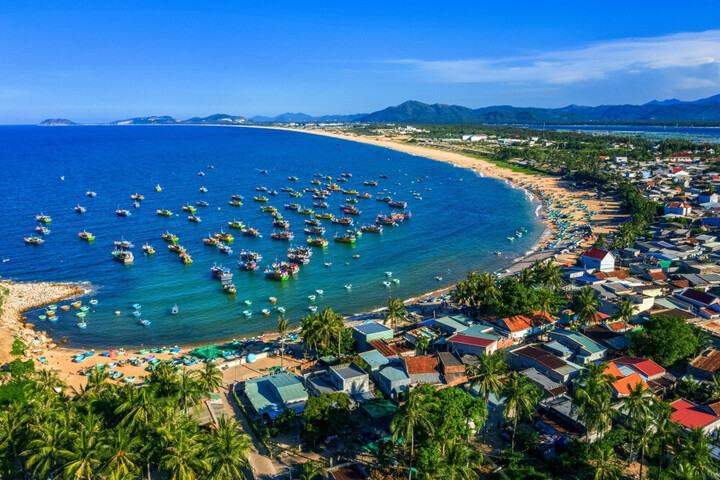 Tỉnh Phú Khánh được hợp nhất từ những địa phương nào? - 1