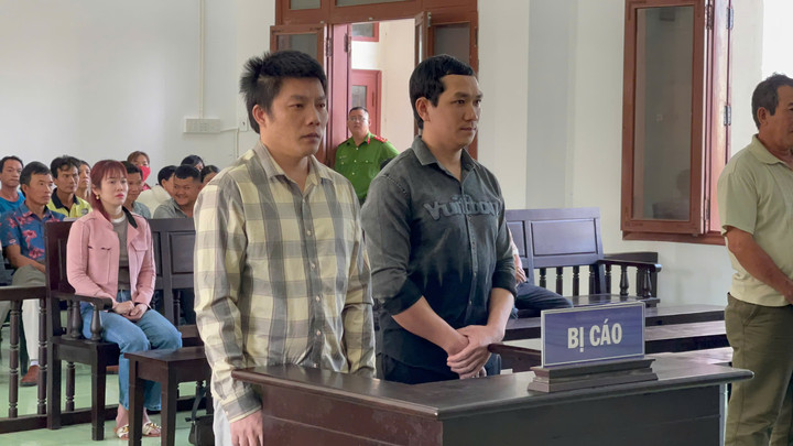 Các bị cáo tại tòa.