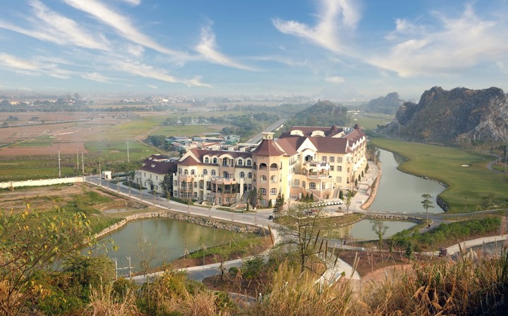 Khách sạn Legend Valley - báu vật giữa thiên nhiên huyền thoại Hà Nam.