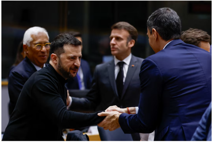 Tổng thống Ukraine Volodymyr Zelenskiy tại Hội nghị thượng đỉnh đặc biệt của các nhà lãnh đạo Liên minh Châu Âu ở Brussels, Bỉ ngày 6/3 (Ảnh: Reuters)