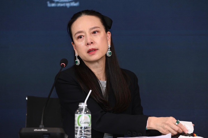 Madam Pang khóc nức nở, tiết lộ sự thật chấn động về LĐBĐ Thái Lan 3 Tòa án bắt bồi thường 272 tỷ đồng, Madam Pang bật khóc đòi kiện người tiền  nhiệm