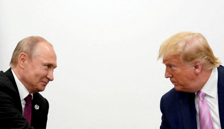 Ông Trump sẽ có lợi nếu đưa được Nga và Ukraine vào bàn đàm phán. (Ảnh: Getty)