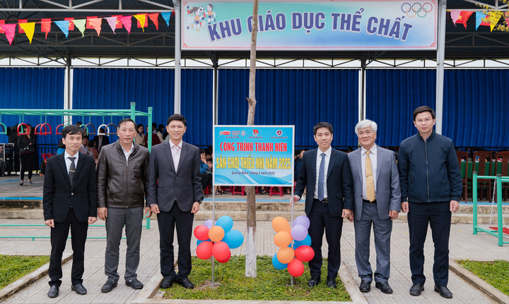 Công trình sân chơi trẻ em tại Trường Tiểu học Quảng Phước – Quảng Điền.