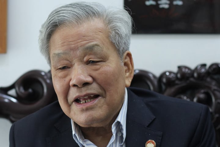 ong nguyen tuc.jpg